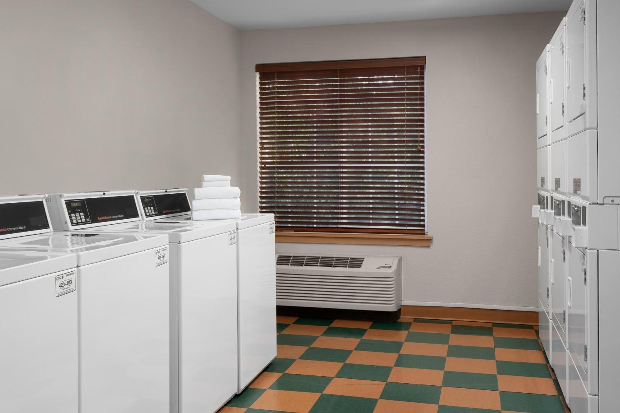 Larkspur Landing Extended Stay Suites Renton Eksteriør billede