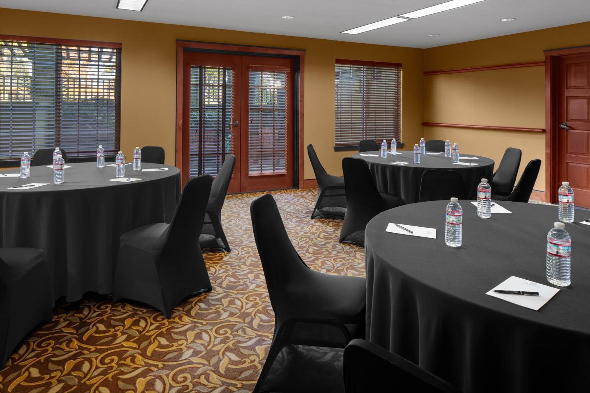 Larkspur Landing Extended Stay Suites Renton Eksteriør billede